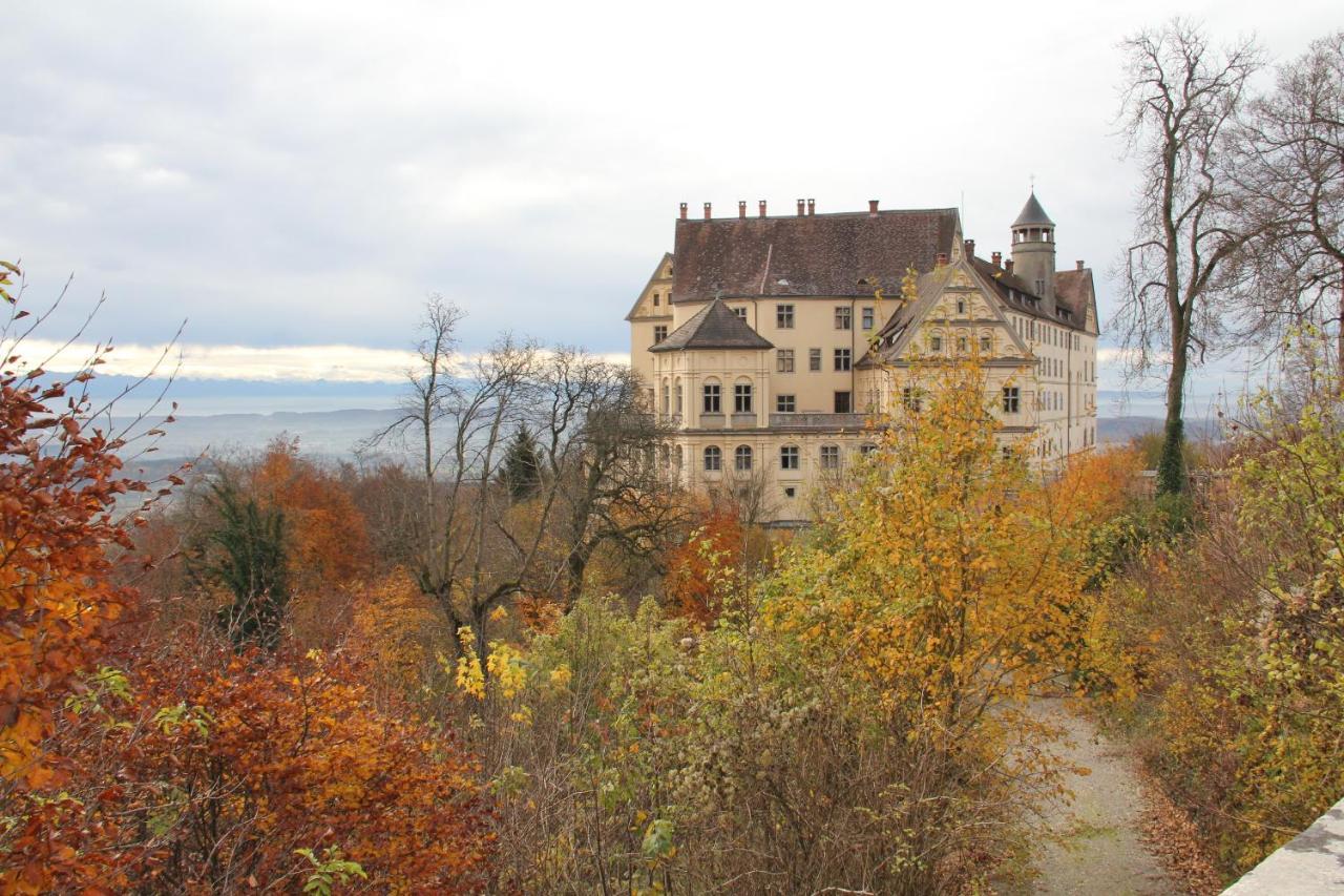 Ferienwohnung Am Schloss Heiligenborn Εξωτερικό φωτογραφία