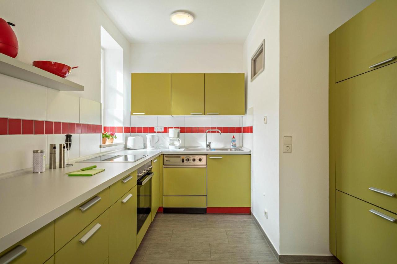 Ferienwohnung Am Schloss Heiligenborn Εξωτερικό φωτογραφία